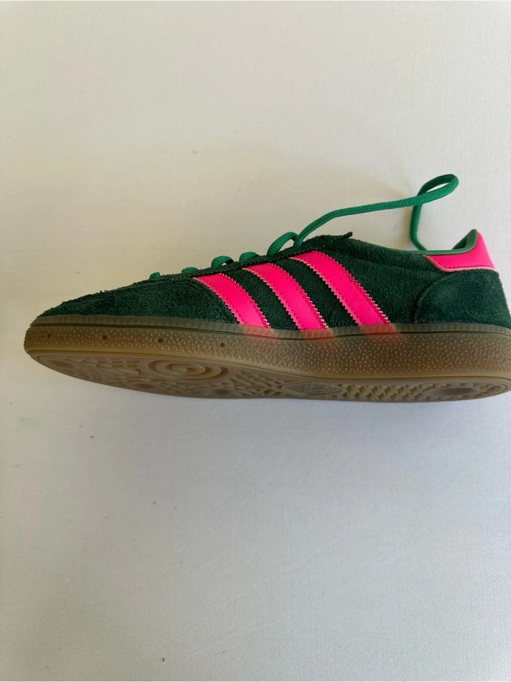 Adidas Spezial Dark Green Suede Sneakers with Hot Pink Stripes Sz 7.5